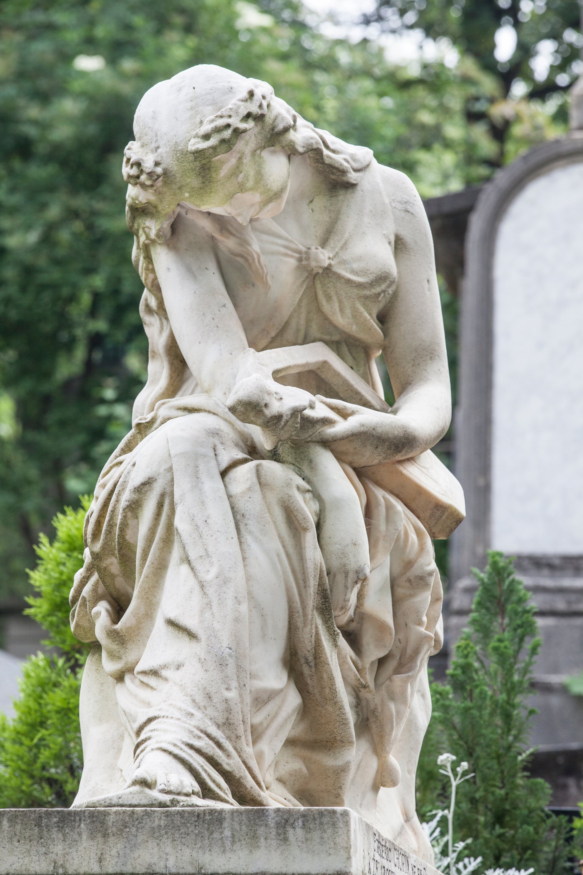 Grave of Frederic Chopin in Paris